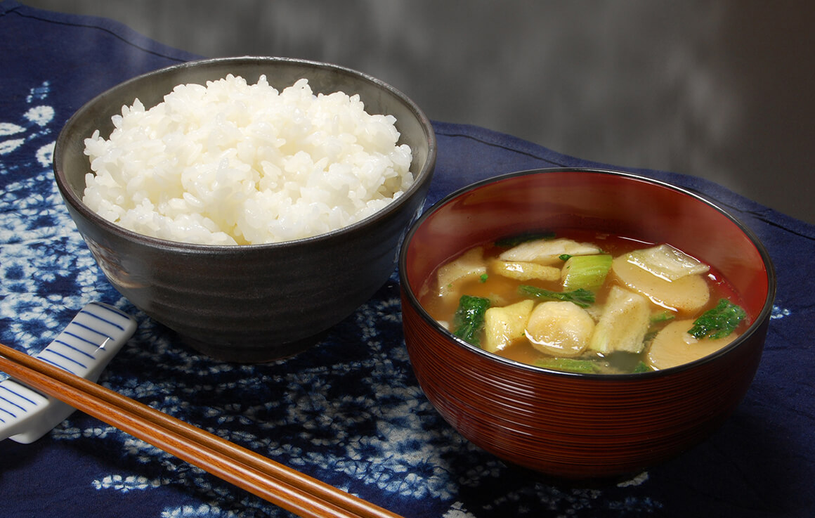 朝食